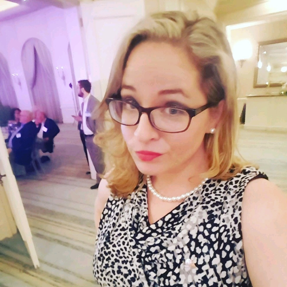 Meet your Posher, Leah